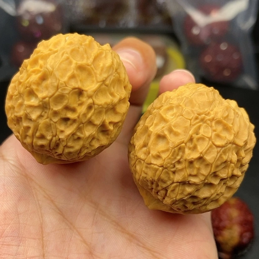 【闪购商品】把件文玩核桃41尺铁龙珠元宝