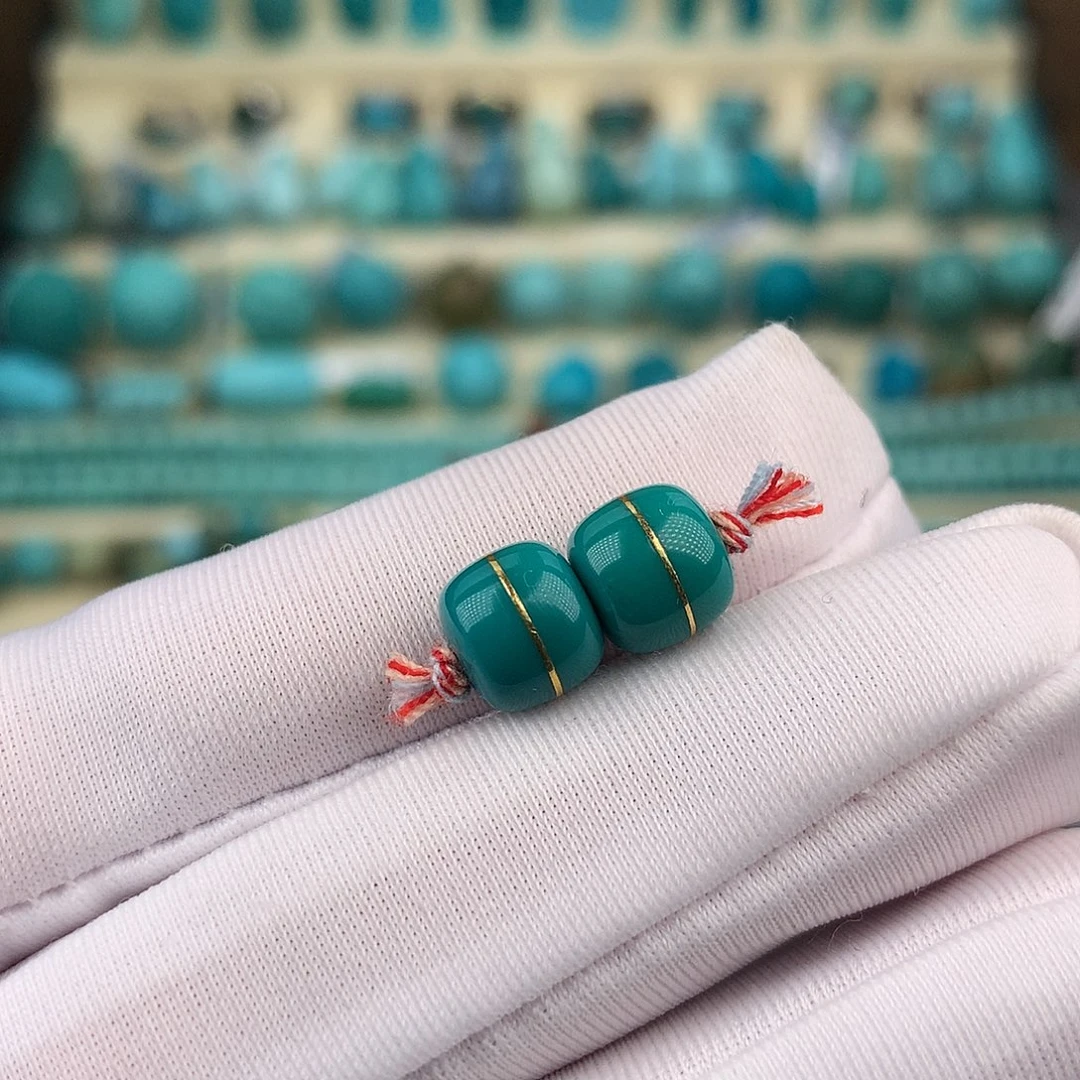 绿松石未镶嵌珠宝奇石8