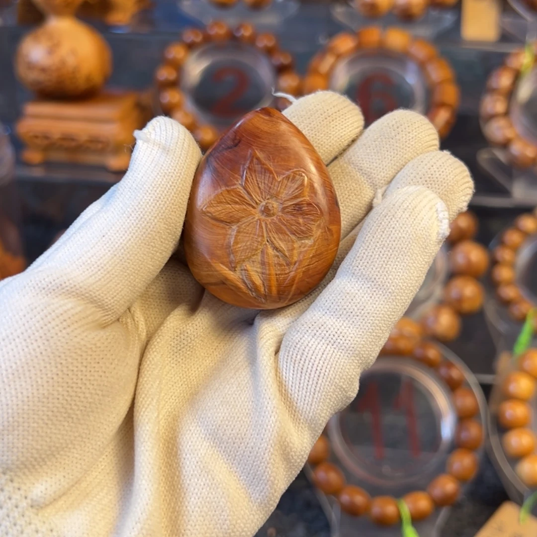 柏木（崖柏）太行崖柏吊坠