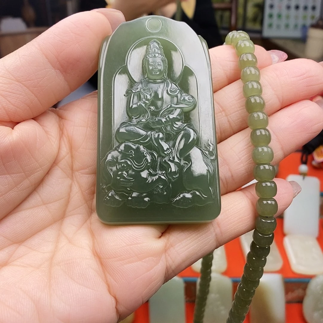 颈饰未镶嵌和田玉秋****舍