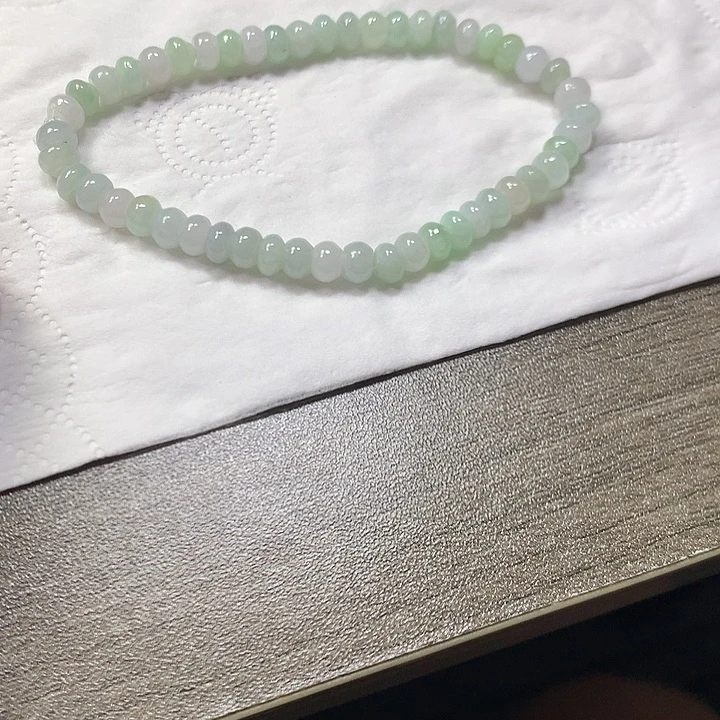 翡翠未镶嵌颈饰5.3卡
