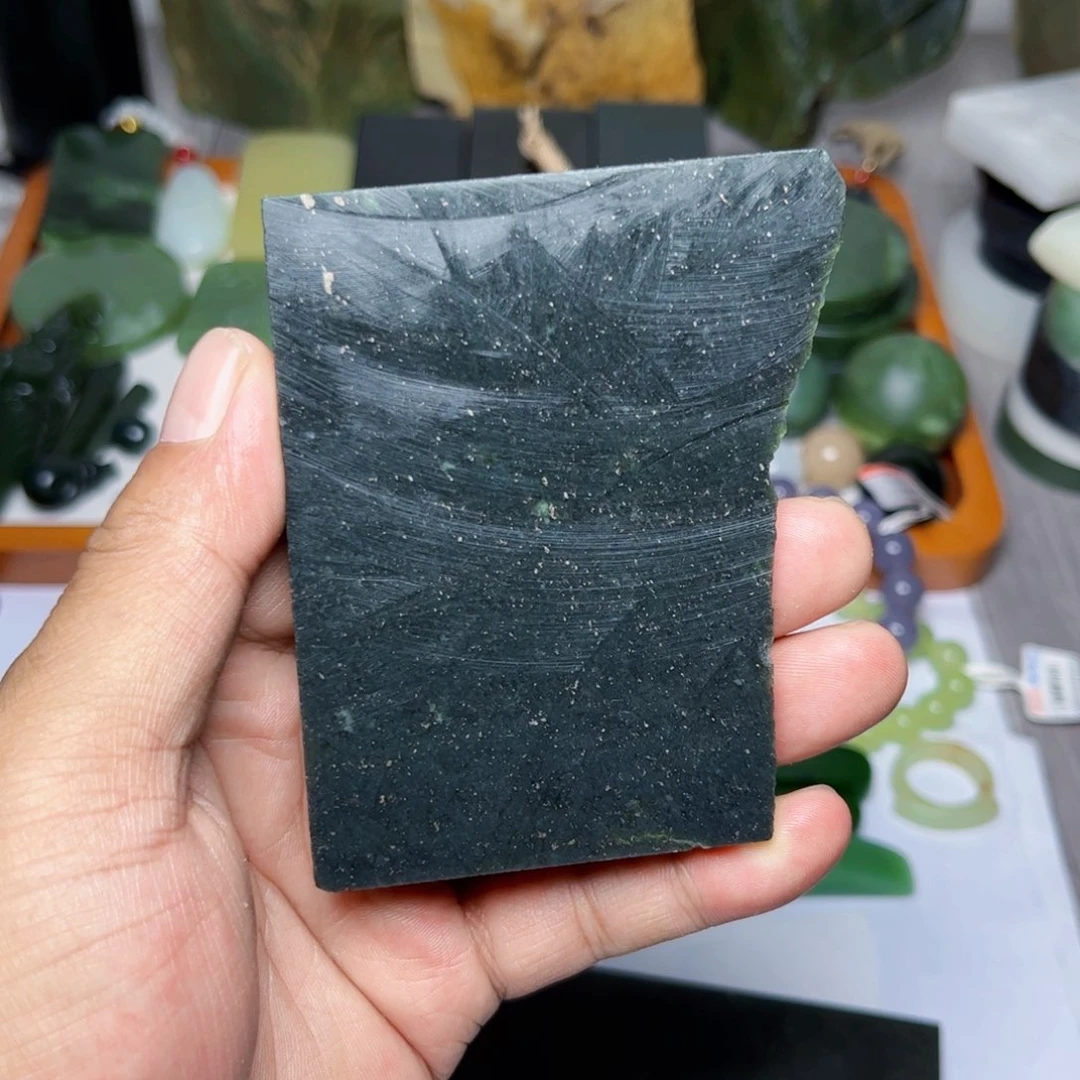 未镶嵌和田玉珠宝半成品