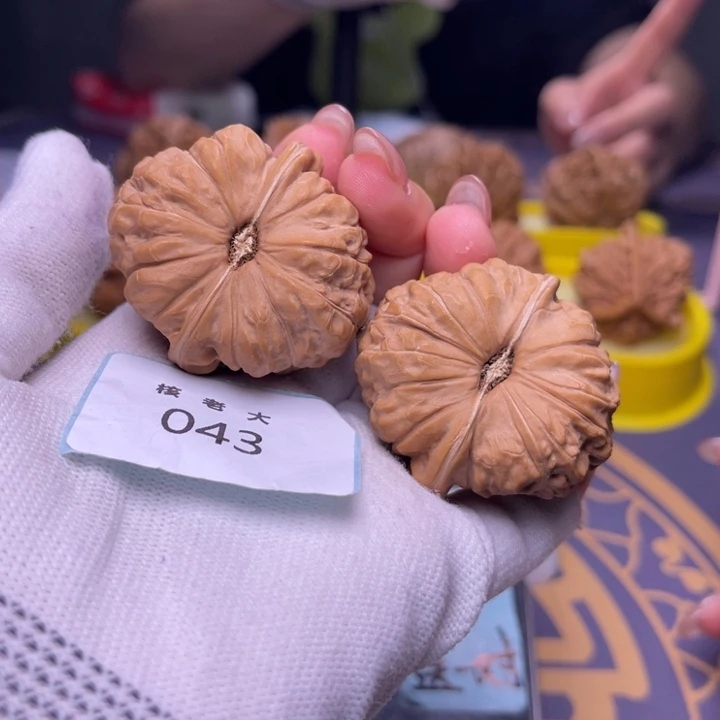 文玩核桃把件南瓜42.043