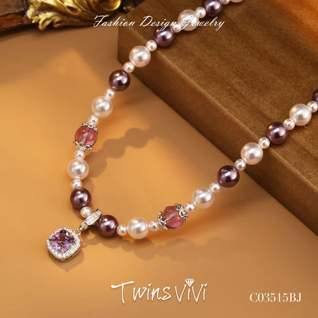 TWINS VIVI 铜合金仿珍珠项链 锁骨链 紫方糖项链/C03515BJ