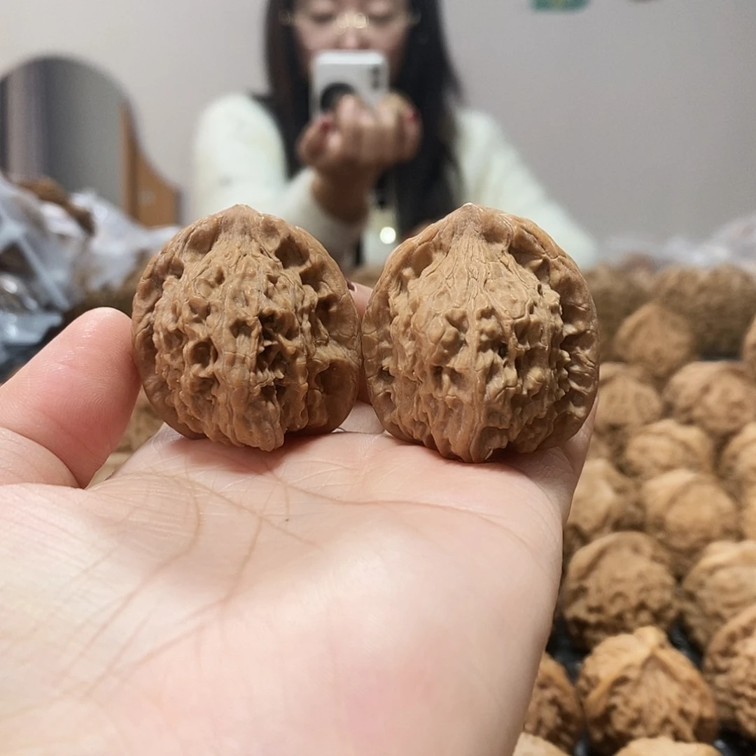 吊坠文玩核桃红狮子35