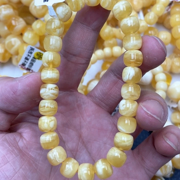 琥珀未镶嵌珠宝奇石7