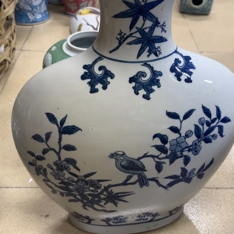 瓷片瑕疵陶罐。。。。。。。。。。。