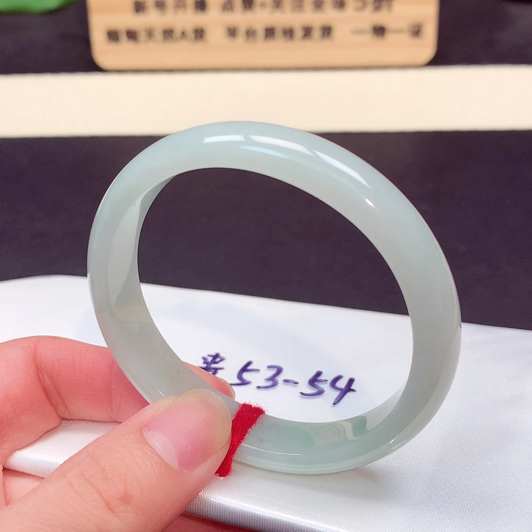 翡翠手镯未镶嵌534号
