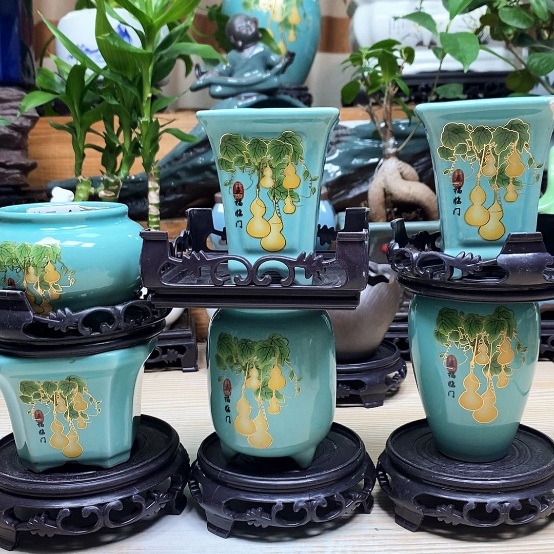 紫砂花盆陶瓷艺术作品欣赏
