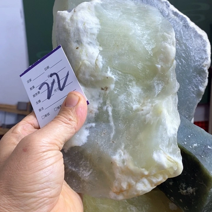 蛇纹石玉珠宝岫玉原石未镶嵌大**河