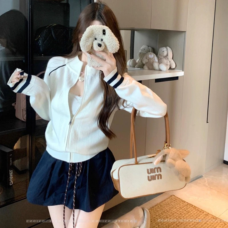 学院风立领拉链长袖针织开衫女秋季2025新款休闲复古气质毛衣外套