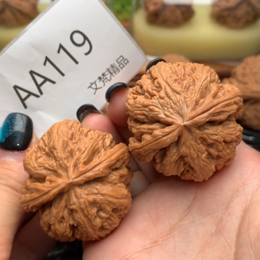 星***璘把件文玩核桃全品粗筋40
