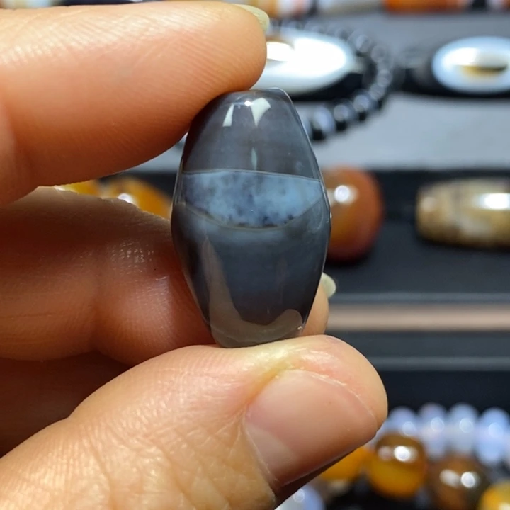 玛瑙/玉髓未镶嵌挂件