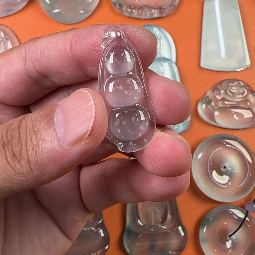 定制翡翠未镶嵌天然