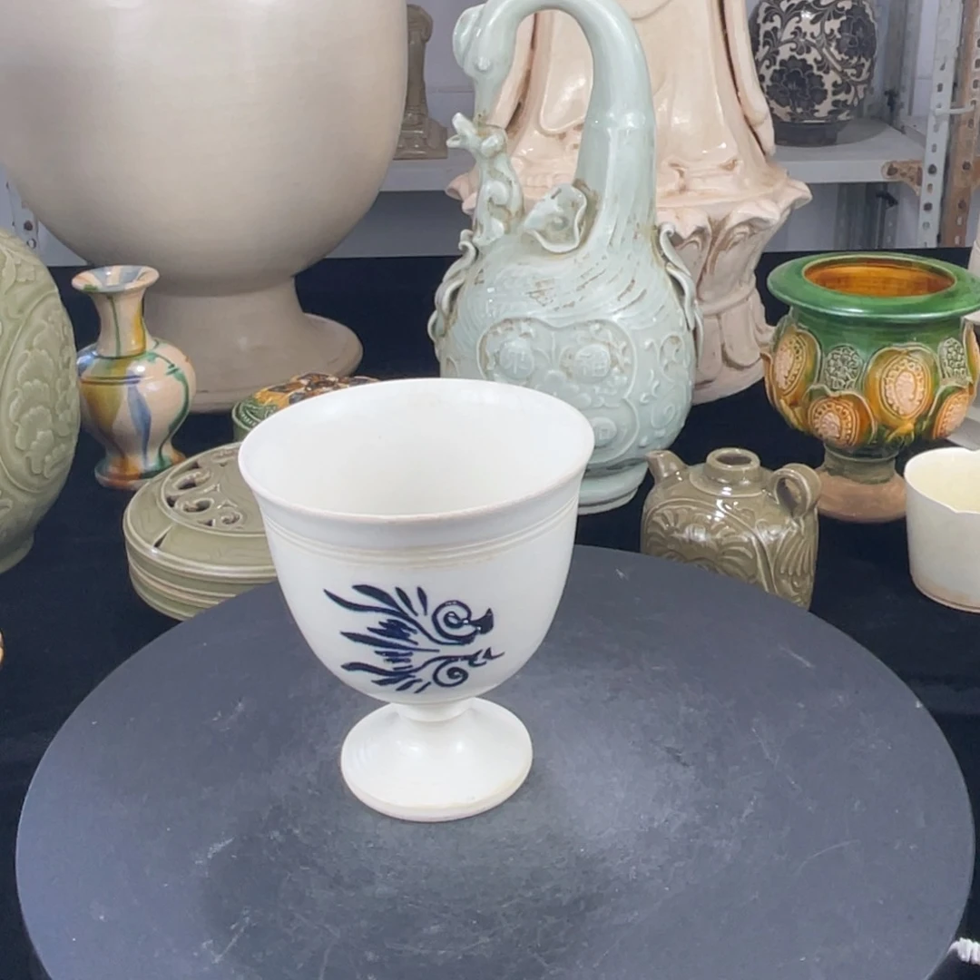 摆件瓷器1568058586