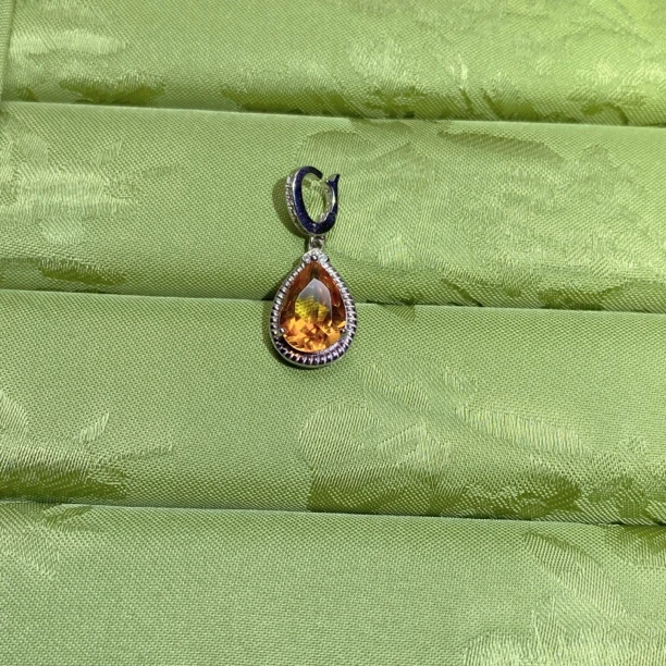 世纪珠宝S925银天然黄水晶吊坠 万能扣头 颜色好