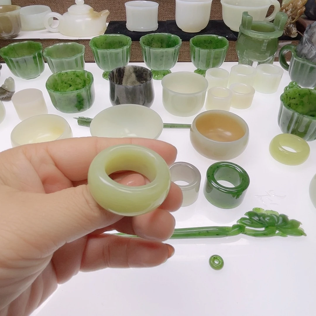 和田玉未镶嵌挂件22.2