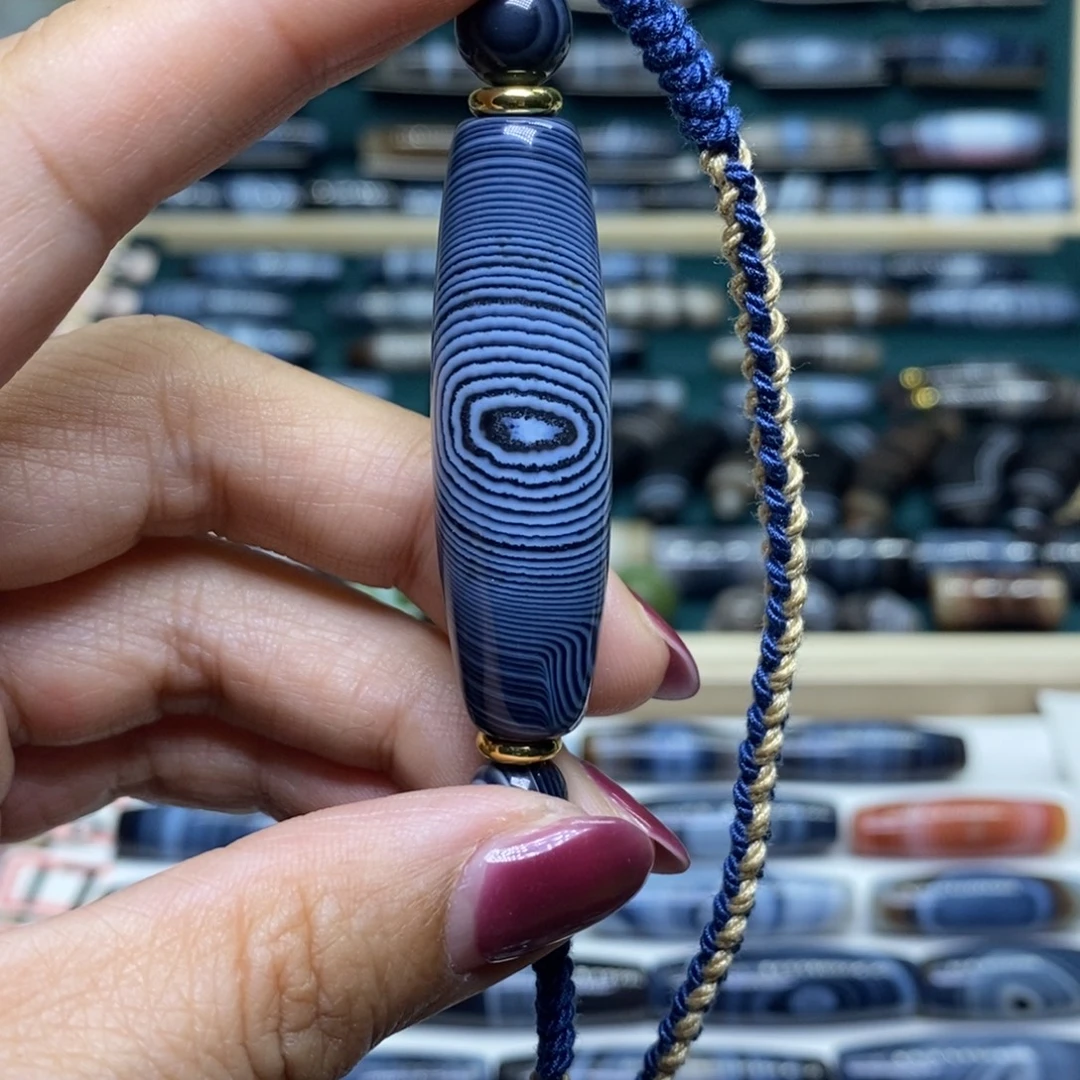 日***3玛瑙/玉髓未镶嵌珠宝半成品