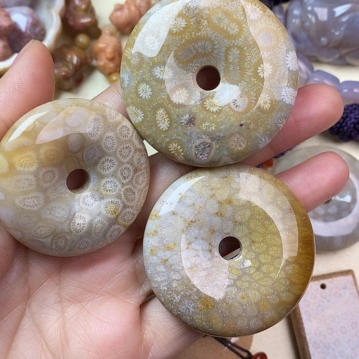 硅化玉吊坠(不含链)未镶嵌峰**转