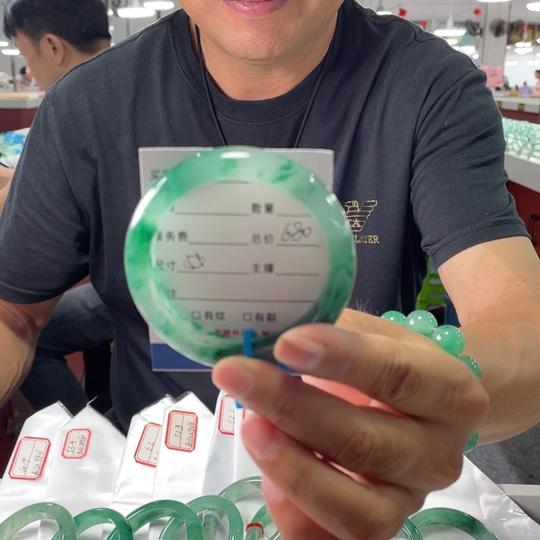 石英质玉手镯合金