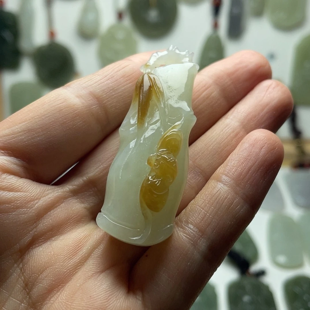 【闪购商品】特色精雕自己吊坠精****磨