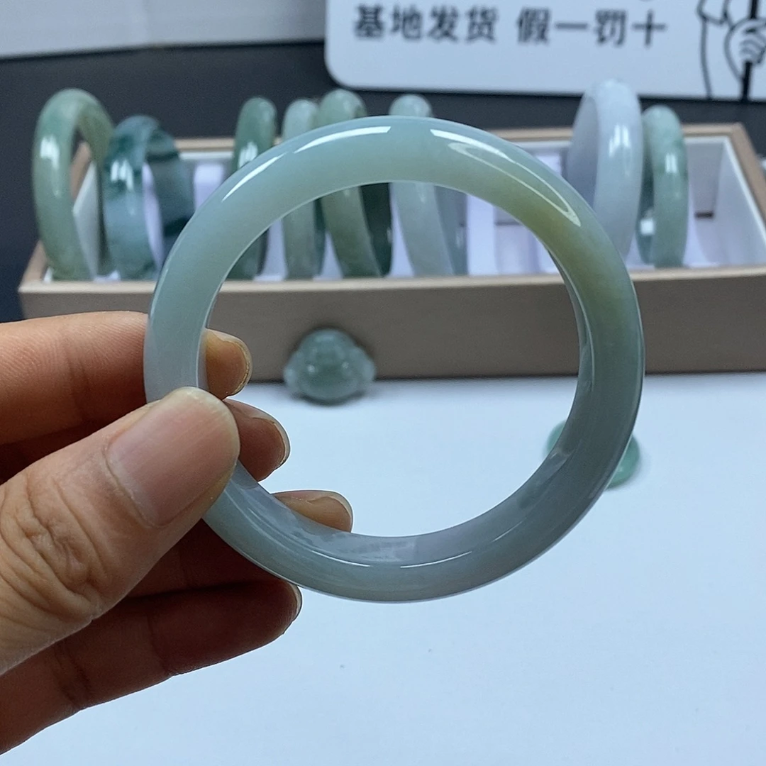 未镶嵌手镯翡翠翡翠手镯