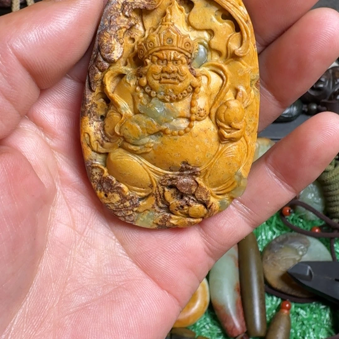 岫岩河磨玉（透闪石质玉）未镶嵌挂件