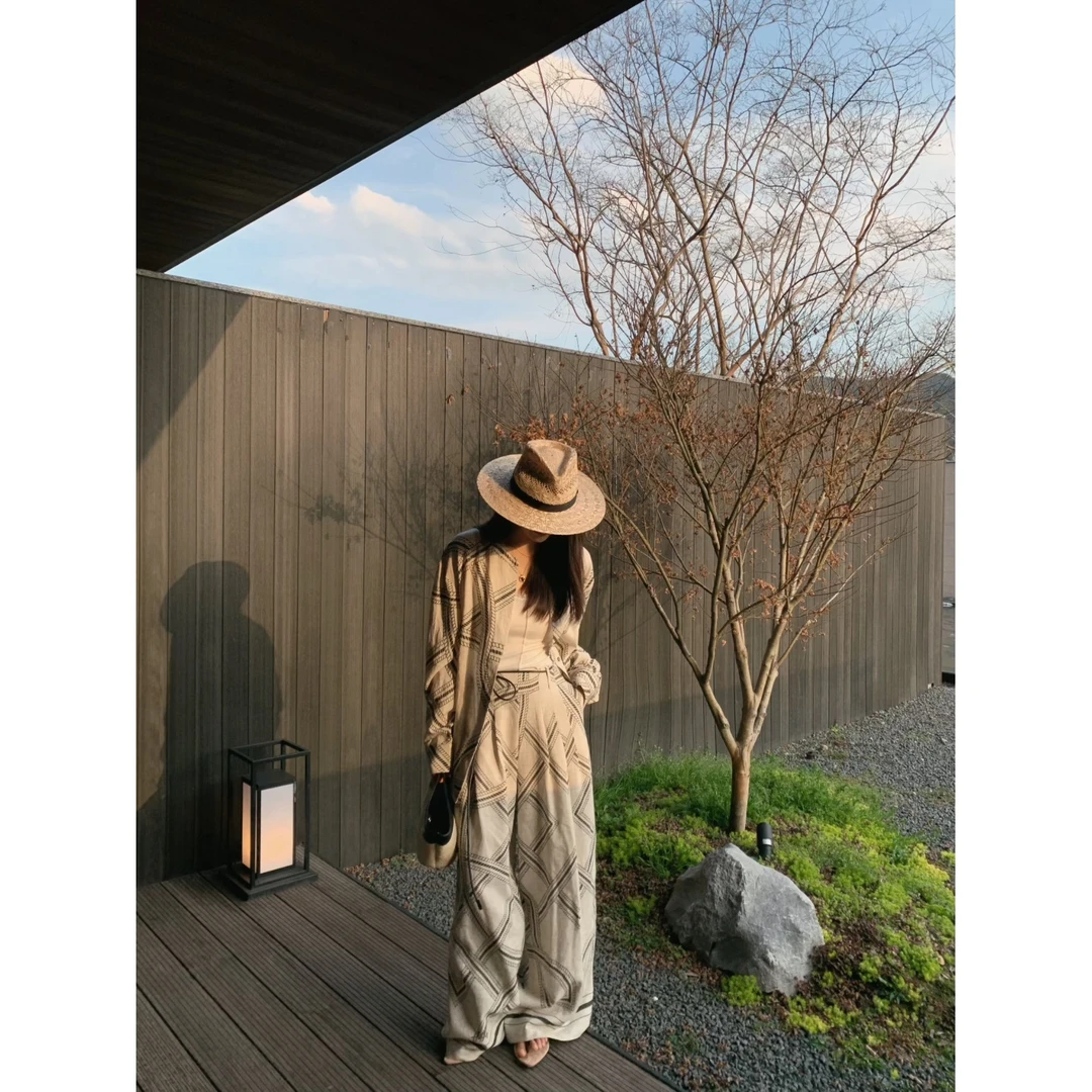 Ah·Jing 梓静 【】法式复古风百搭休闲撞色印花麻感长袖衬衫女9001