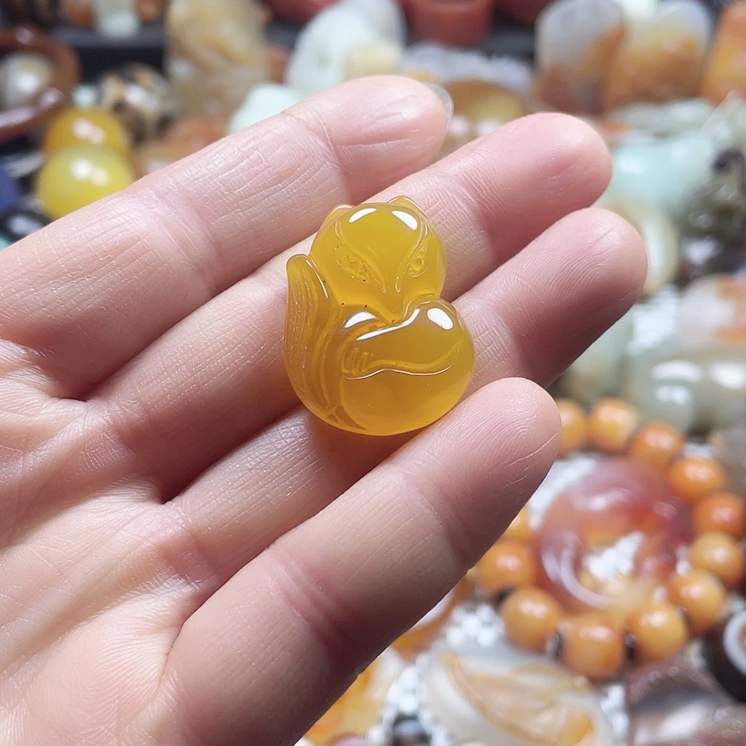 玛瑙/玉髓挂件未镶嵌