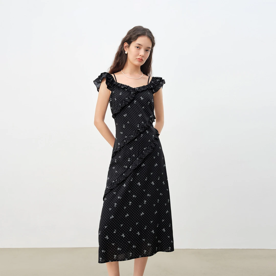 自巧【悦己小黑裙】小个子女装穿搭黑色碎花斜裁连衣裙 25ZQ92407