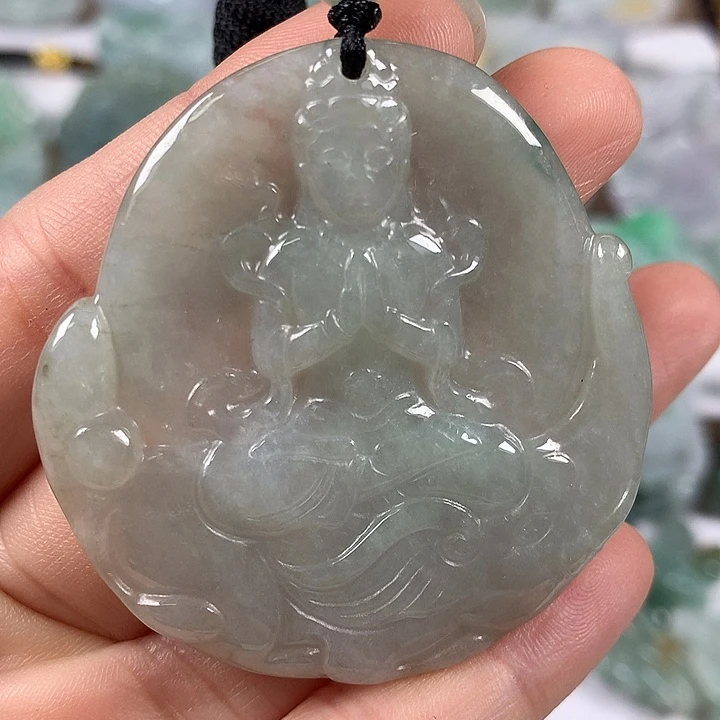 翡翠未镶嵌颈饰普贤菩萨福利