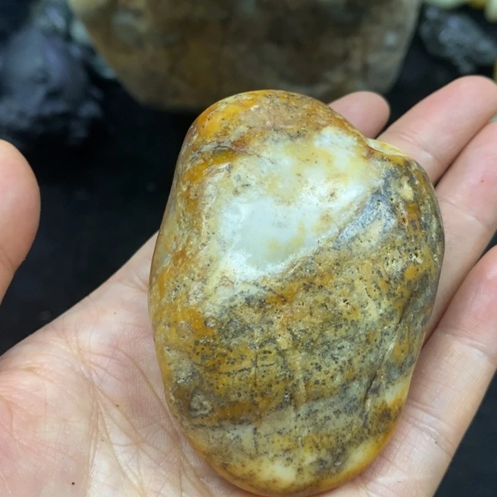 未镶嵌和田玉（糖玉）挂件