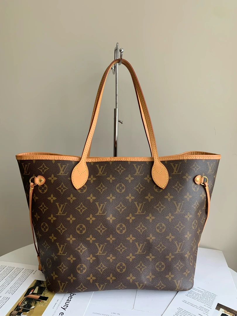 95新 LouisVuitton/路易威登 NEVERFULL红色里中号购物袋