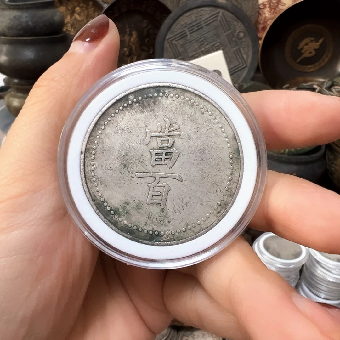 金属复古风格摆件