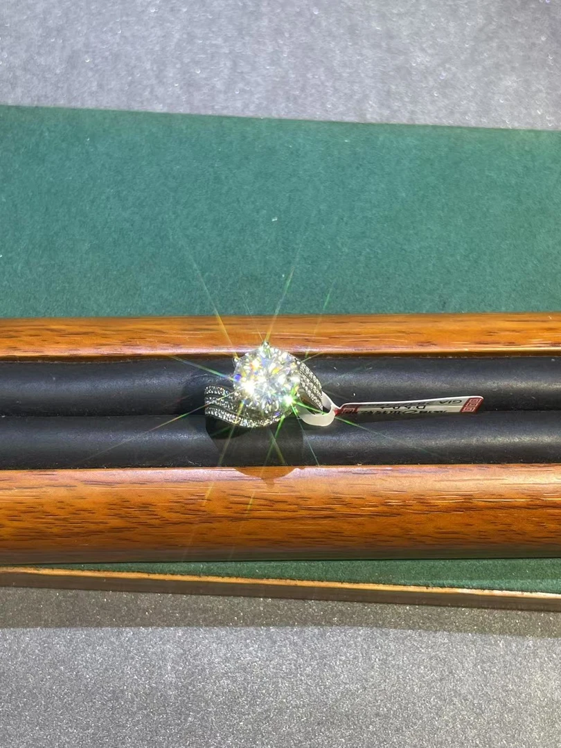 a4650白色扭转乾坤戒指多样性发货