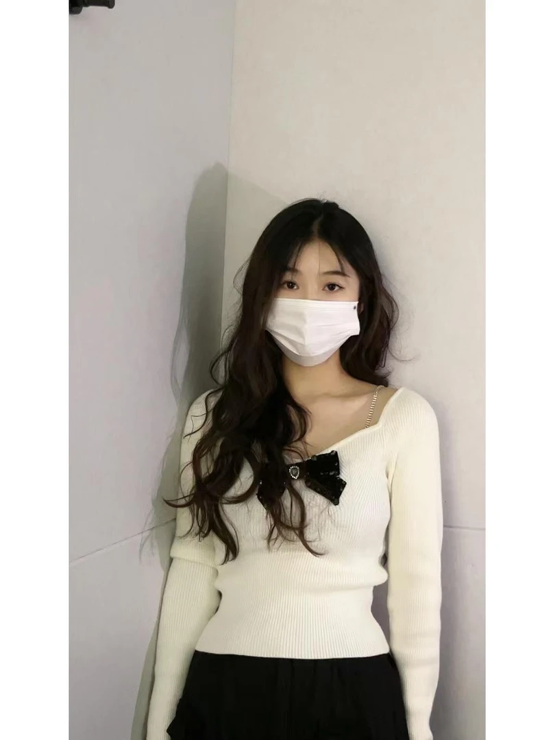 599【0284】【0287】蝴蝶结线套衫（不含配饰）