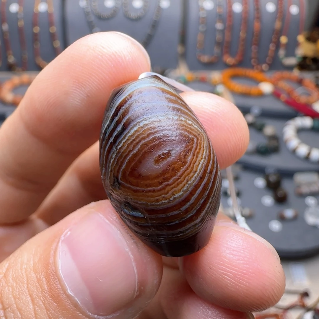 玛瑙/玉髓颈饰未镶嵌两*树