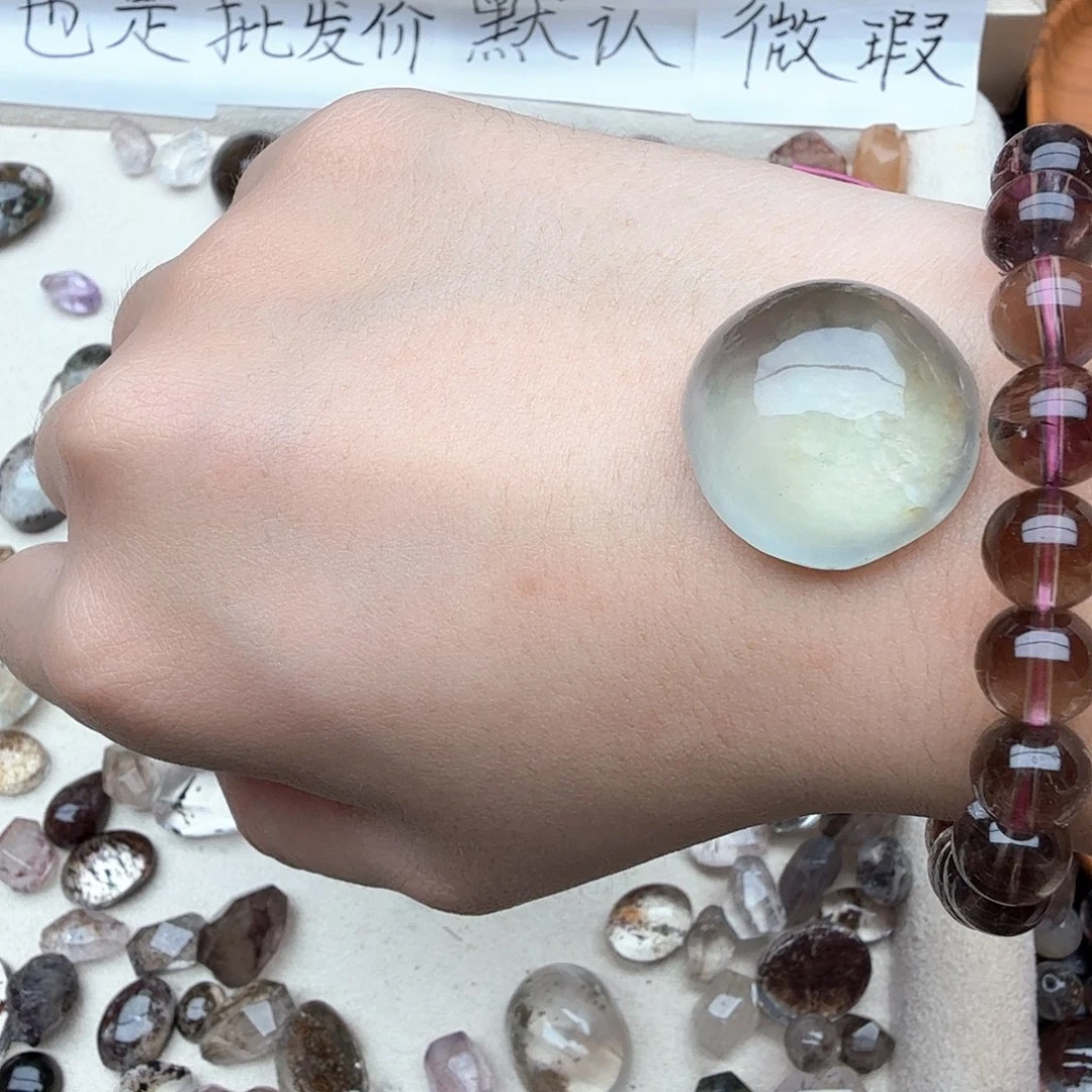 两***呀水晶珠宝半成品未镶嵌