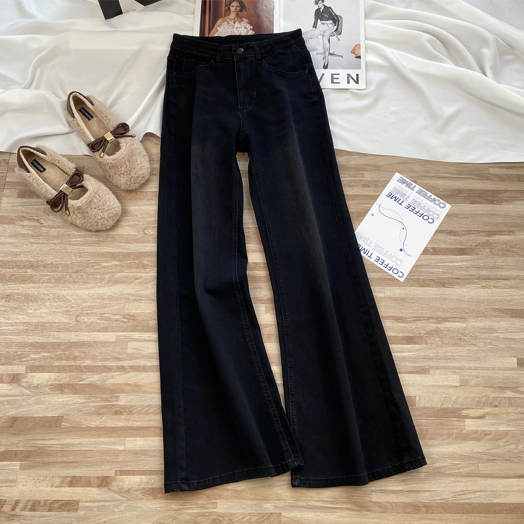 舒适品质感！黑灰色微喇牛仔裤女秋季2025新款高腰显瘦不贴腿喇叭