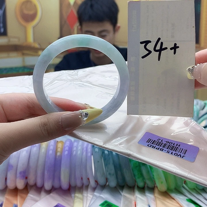 未镶嵌手镯翡翠nn