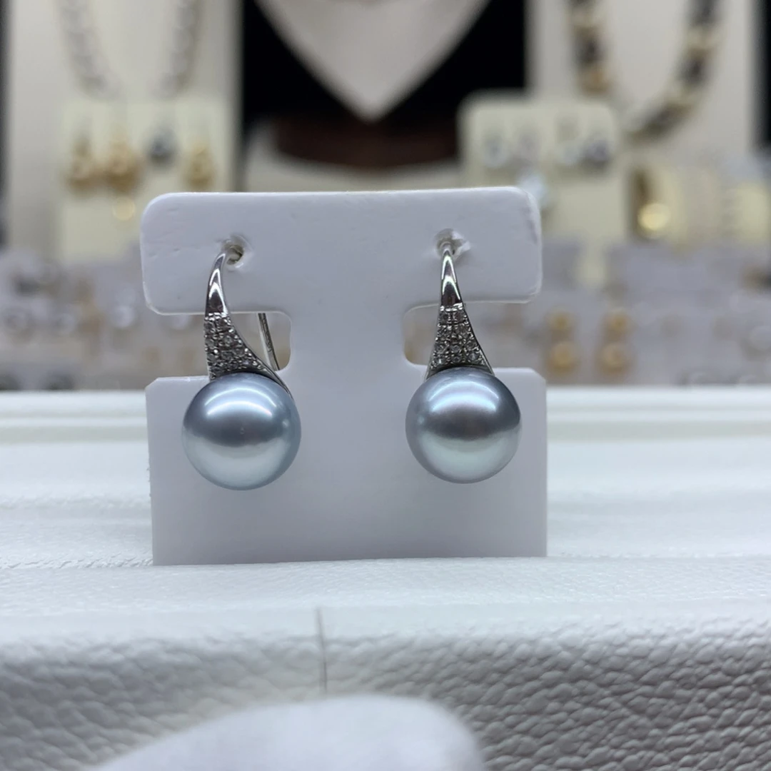 18K金镶嵌海水珍珠耳饰9.4mm铂金灰耳坠