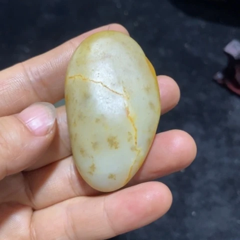 和田玉（糖玉）未镶嵌车挂