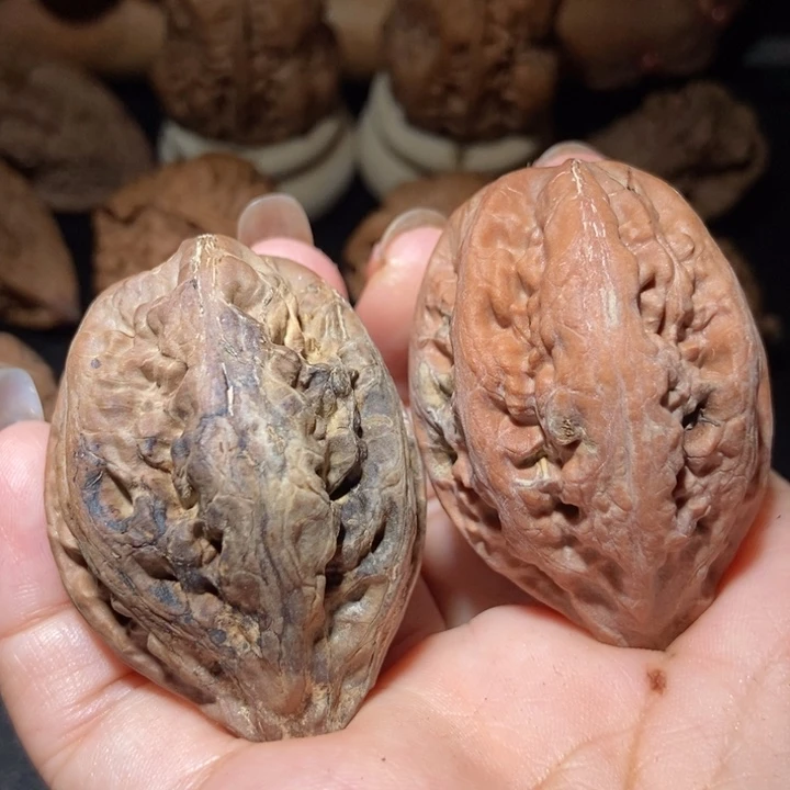 把件文玩核桃东北楸子小雪53瑕疵