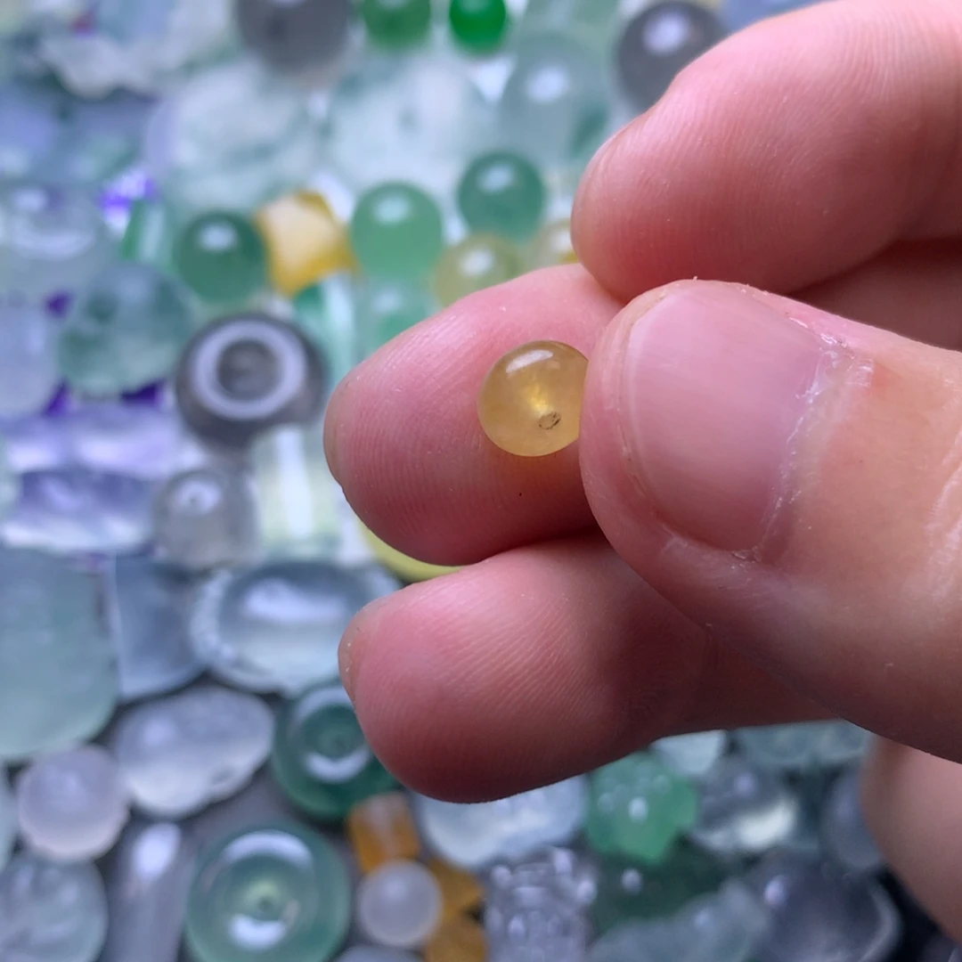 定制翡翠未镶嵌珠子