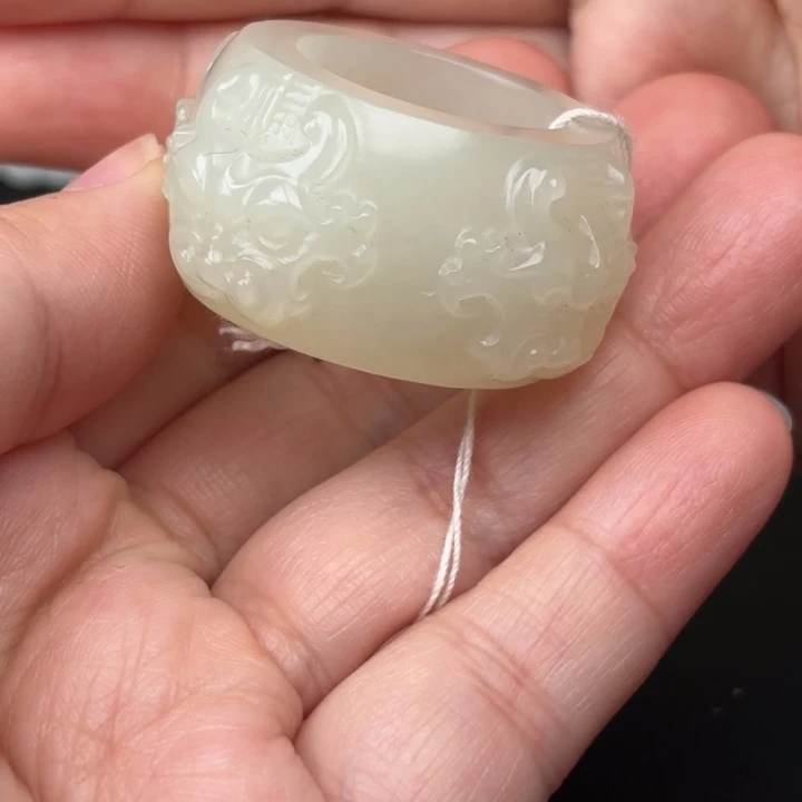 未镶嵌和田玉挂件秦***品