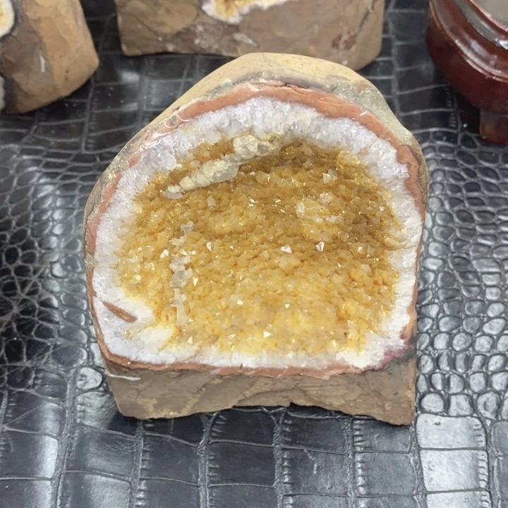 未镶嵌珠宝半成品紫晶