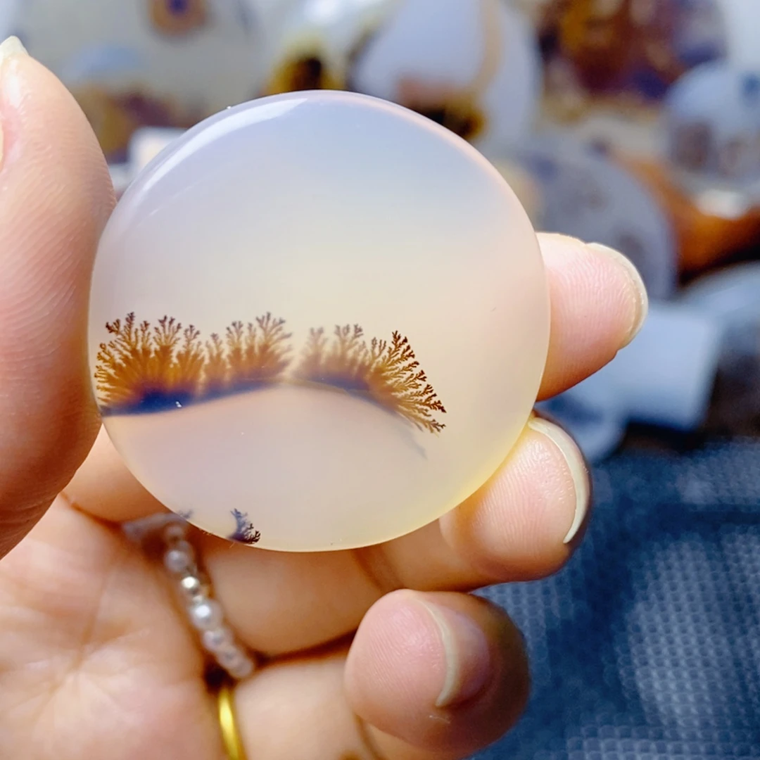 玛瑙/玉髓未镶嵌珠宝奇石