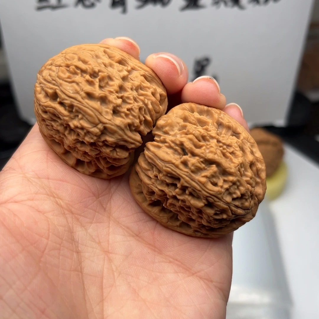 文玩核桃吊坠南疆39