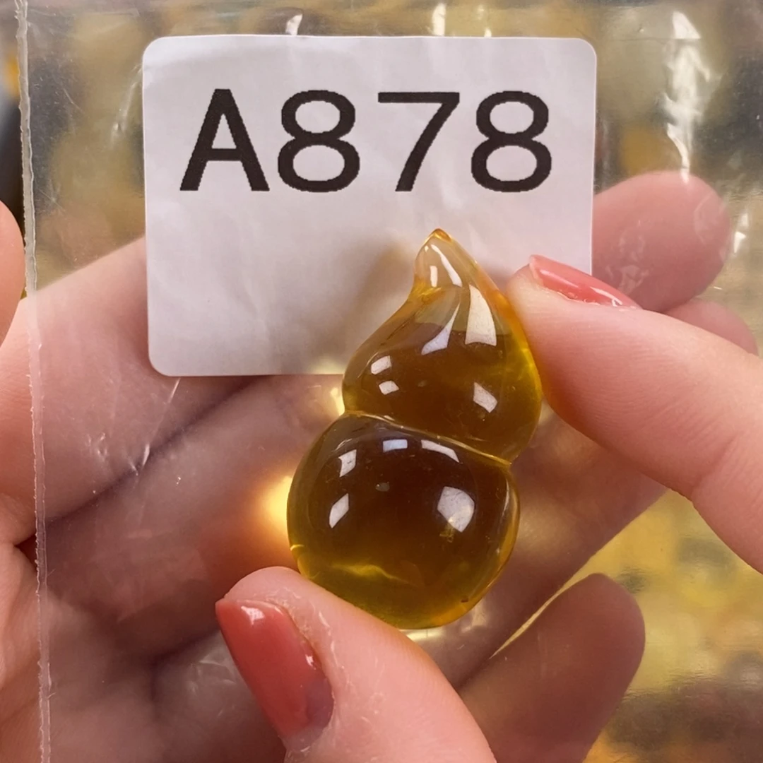 琥珀未镶嵌珠宝奇石
