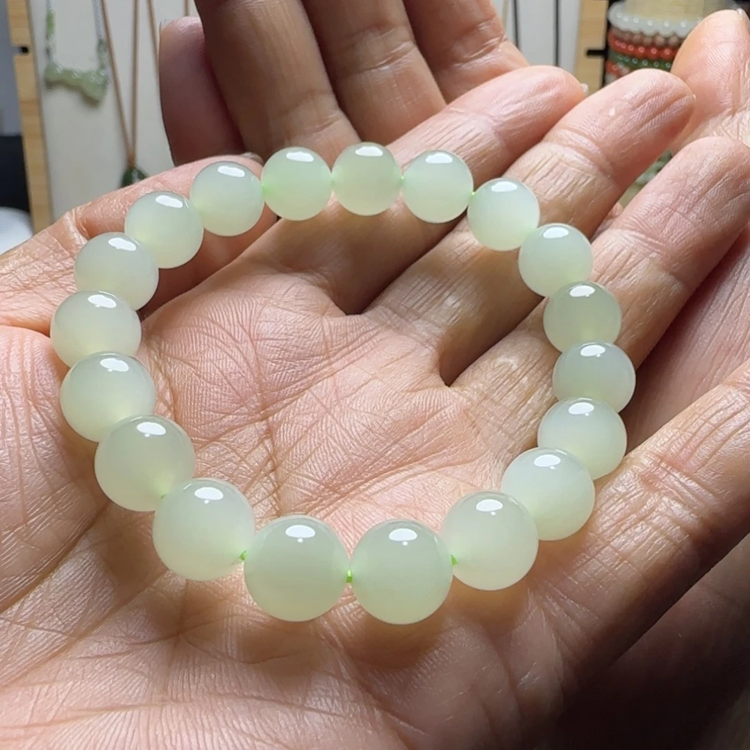 和田玉未镶嵌手串